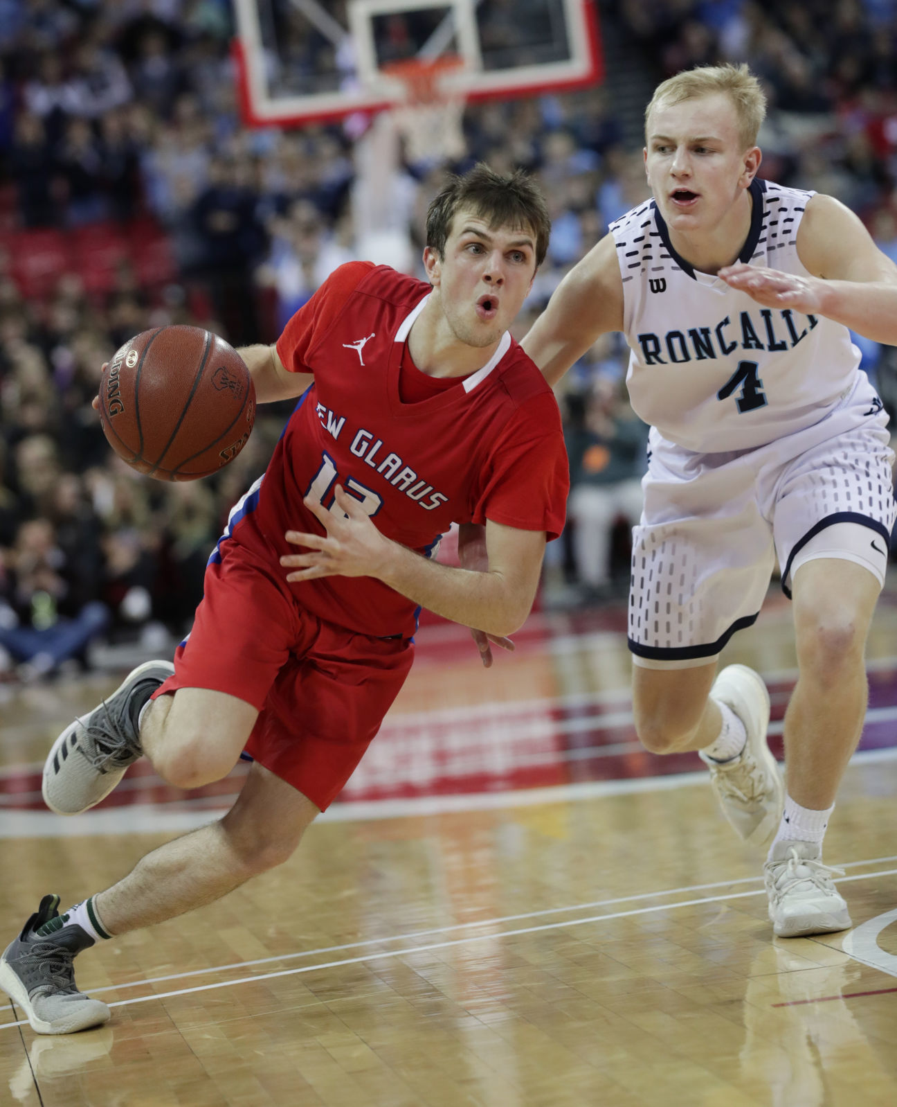 New Glarus 44, Manitowoc Roncalli 41